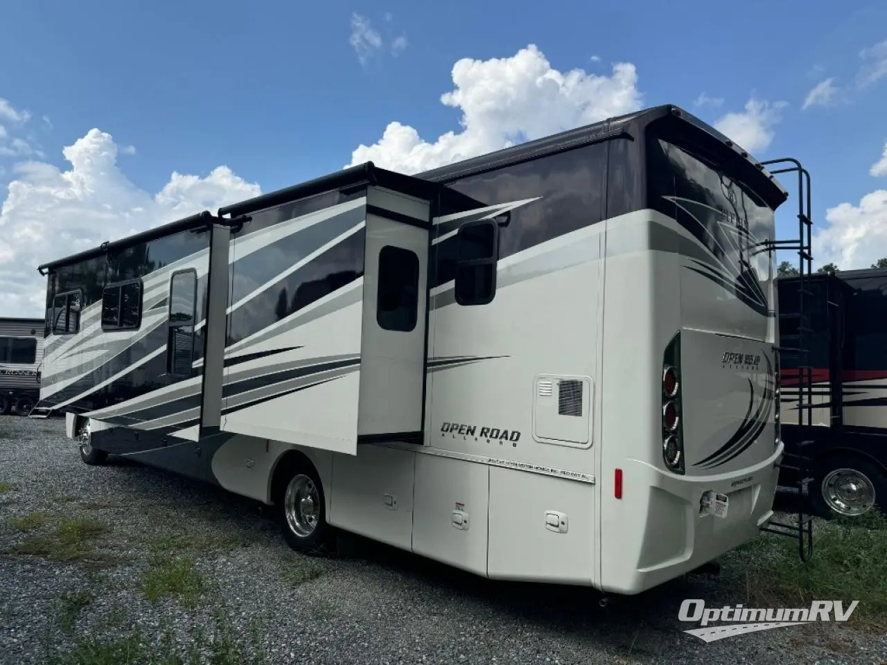 2018 Tiffin Allegro 36 LA Photo 3