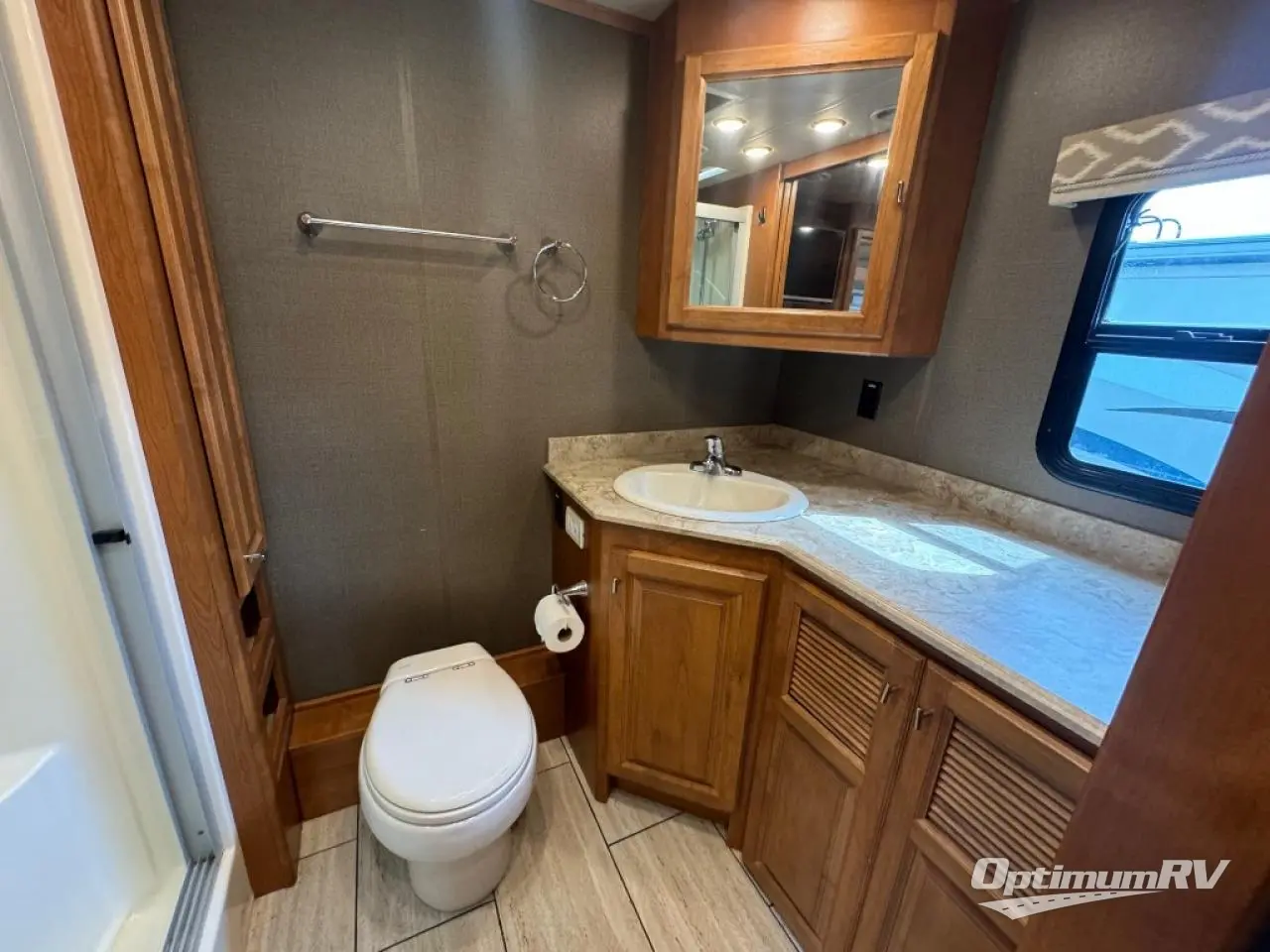 2018 Tiffin Allegro 36 LA Photo 10