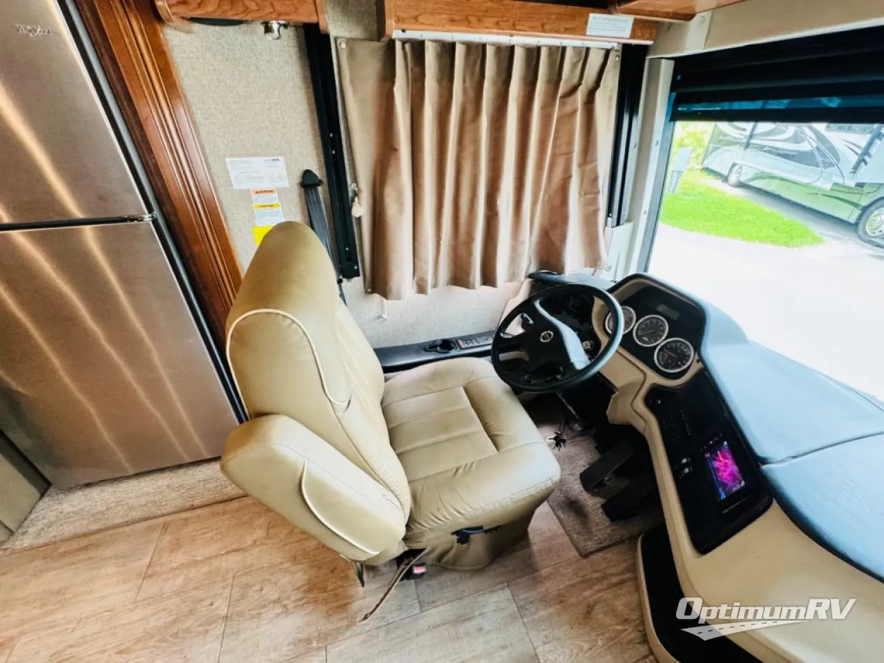 2018 Holiday Rambler Navigator XE 36U Photo 4
