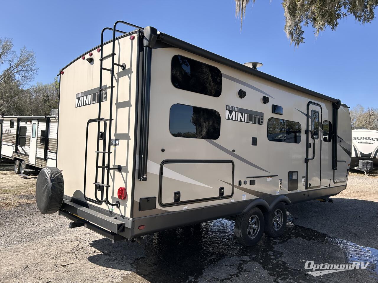 2023 Forest River Rockwood Mini Lite 2509S Photo 2