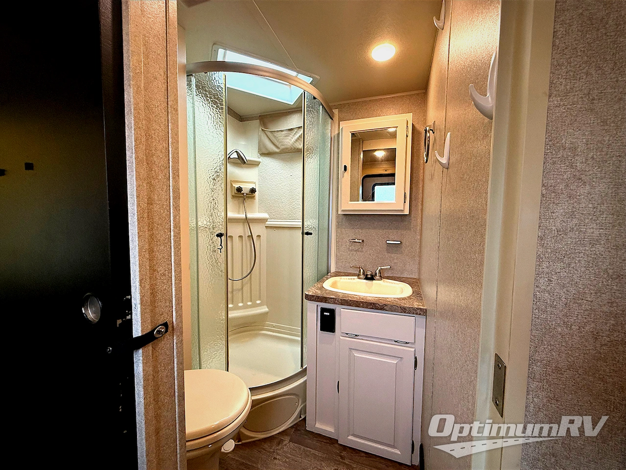 2019 Forest River Rockwood Roo 23FL Photo 11