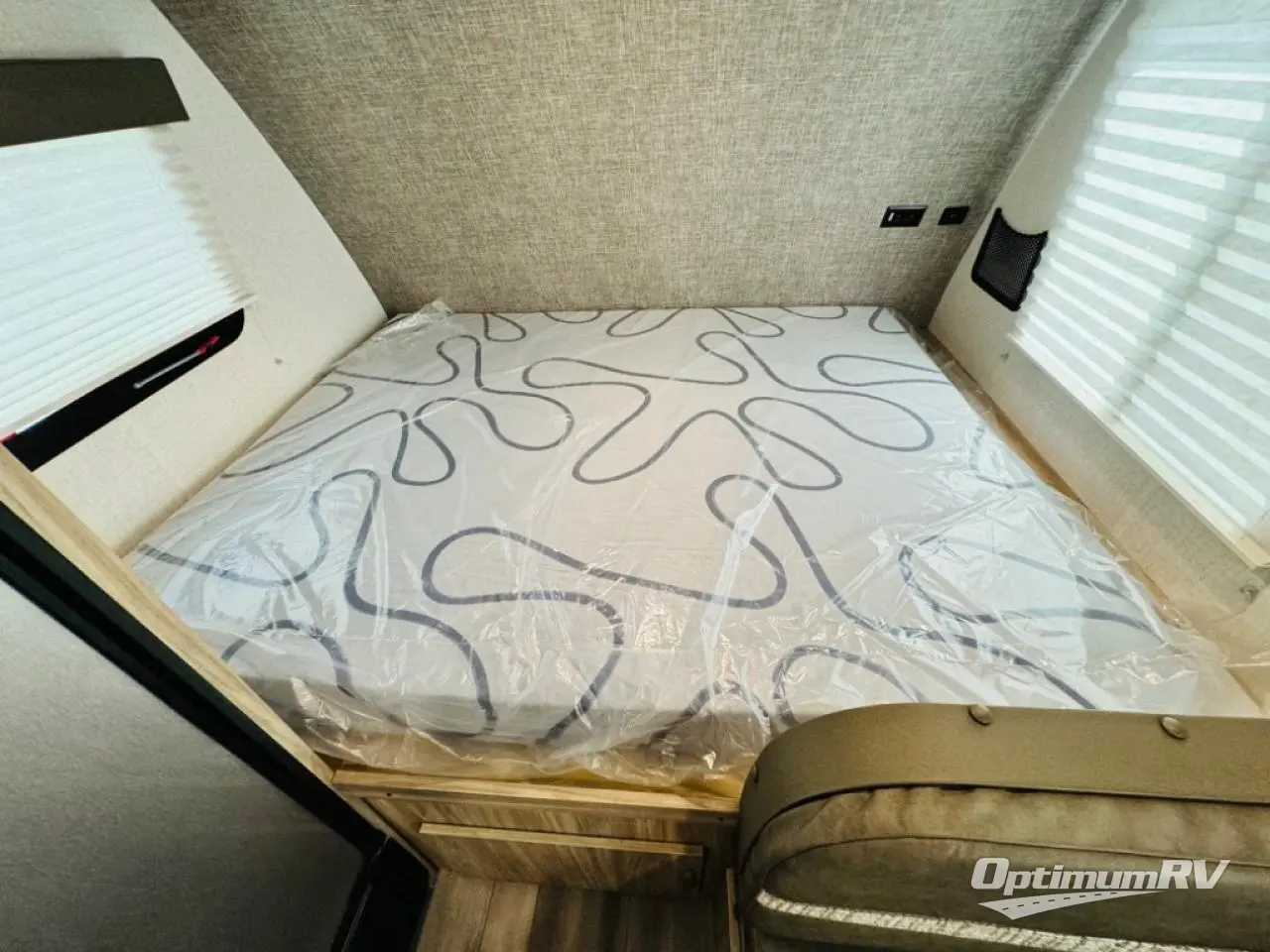 2022 Winnebago Towables Micro Minnie 1708FB Photo 10