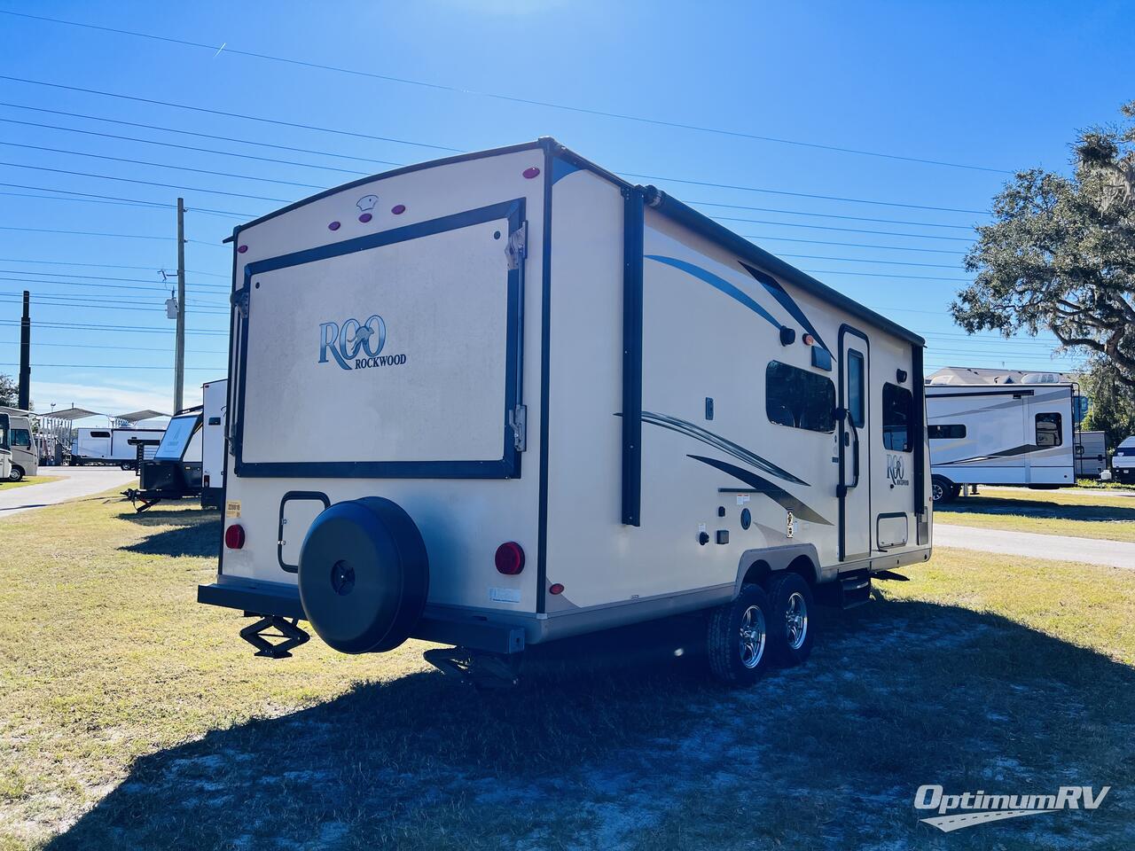 2018 Forest River Rockwood Roo 233S Photo 3