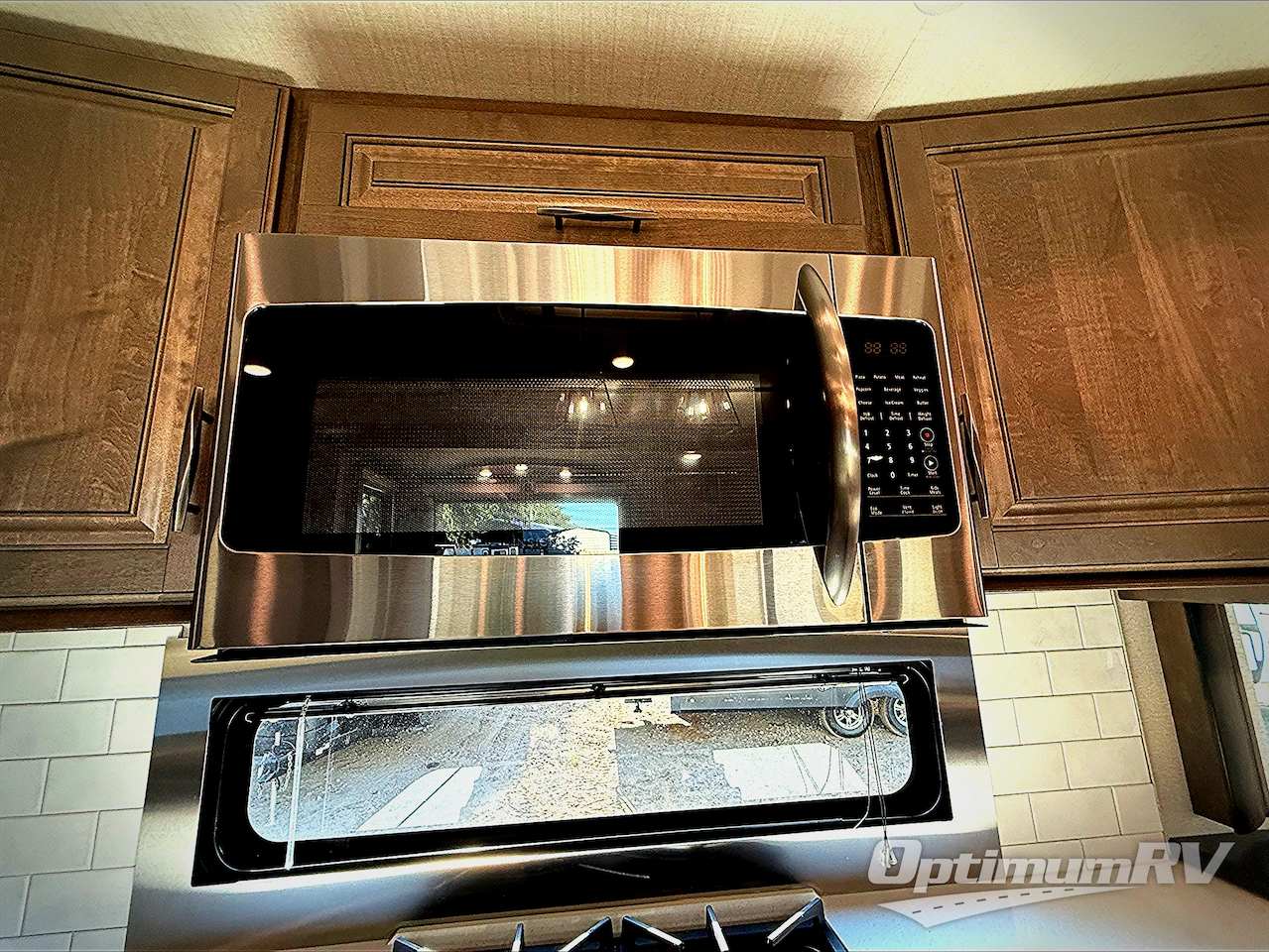 2021 Grand Design Solitude 345GK-R Photo 14