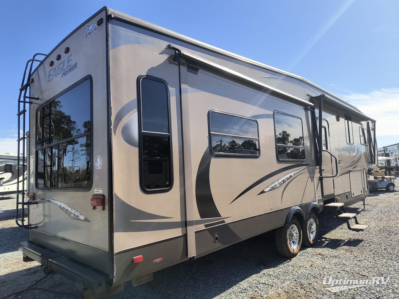 2013 Jayco Eagle Premier 361MKQS Photo 2