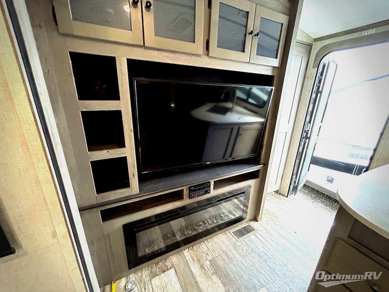2019 Keystone Outback 324CG Photo 8