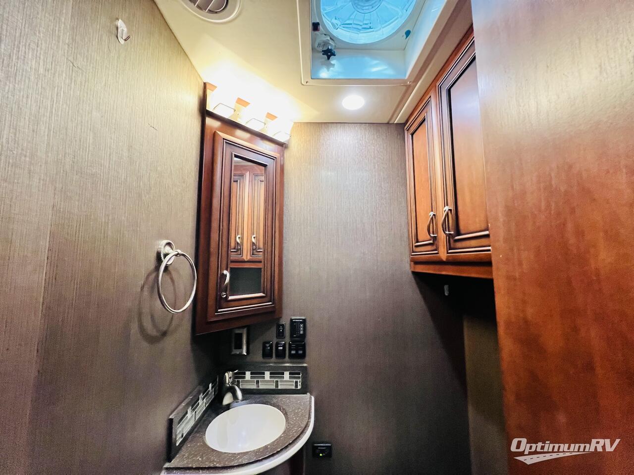 2014 Newmar Ventana 4369 Photo 21