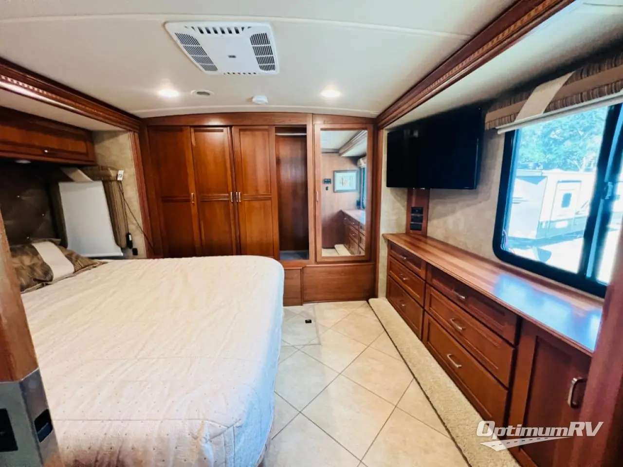 2016 Winnebago Forza 36G Photo 21