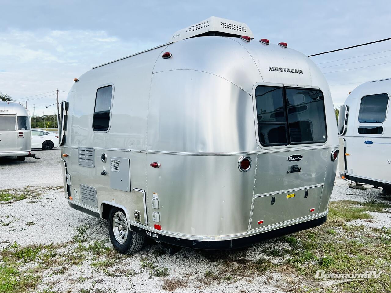 2016 Airstream Sport 16 Photo 3