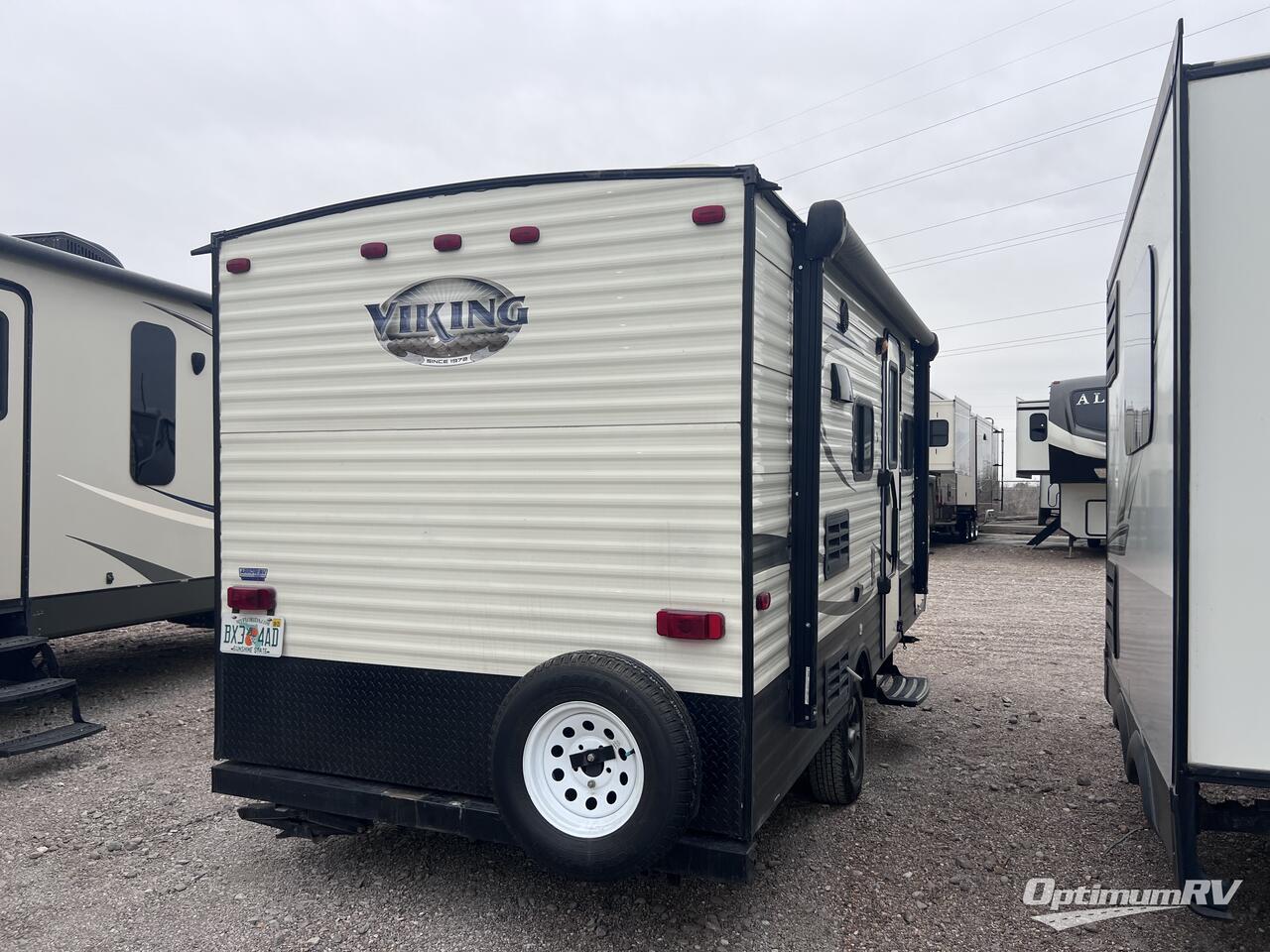 2018 Viking Ultra-Lite 17FQ Photo 2