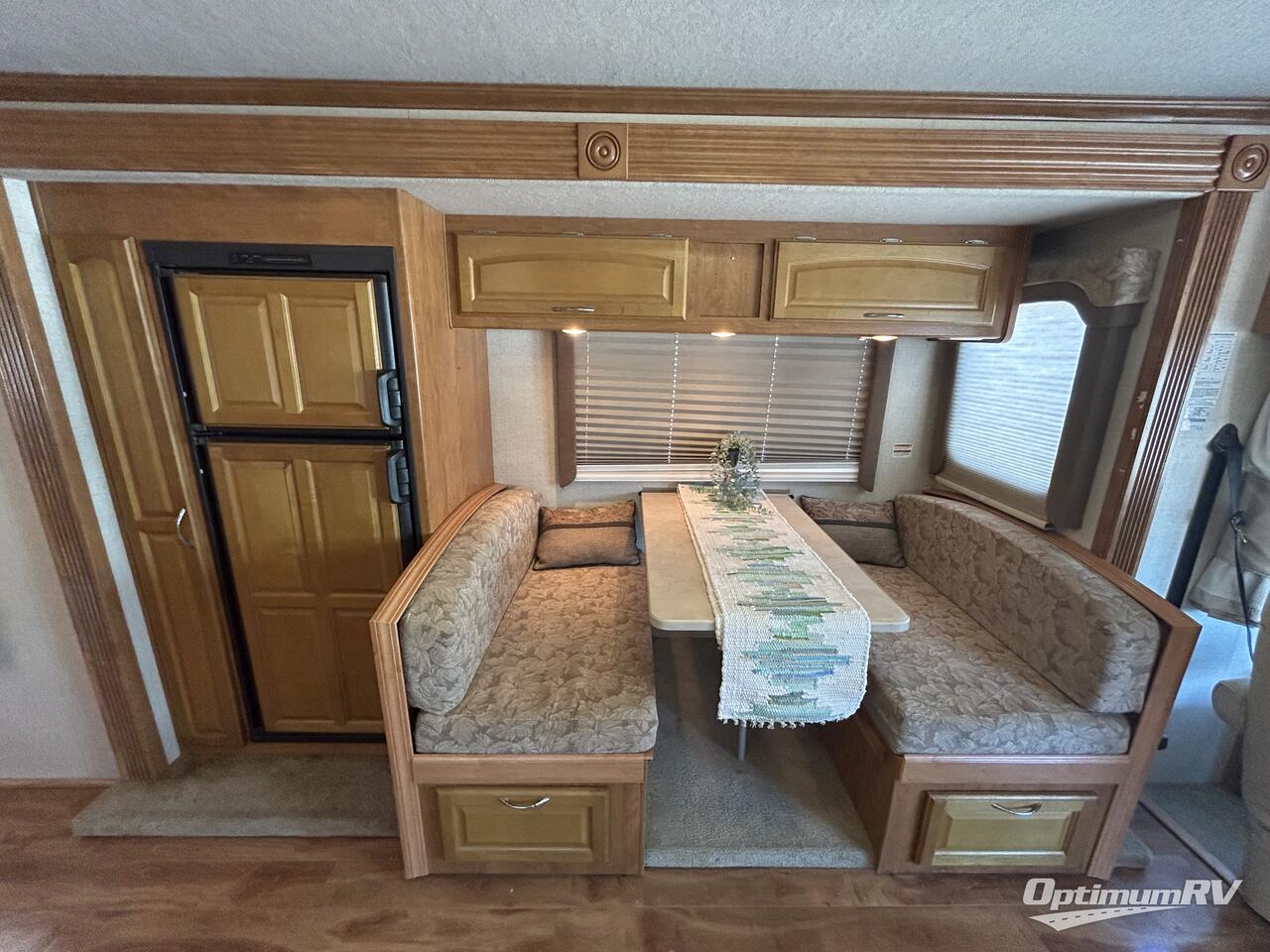 2008 Fleetwood Terra LX 31M Photo 11