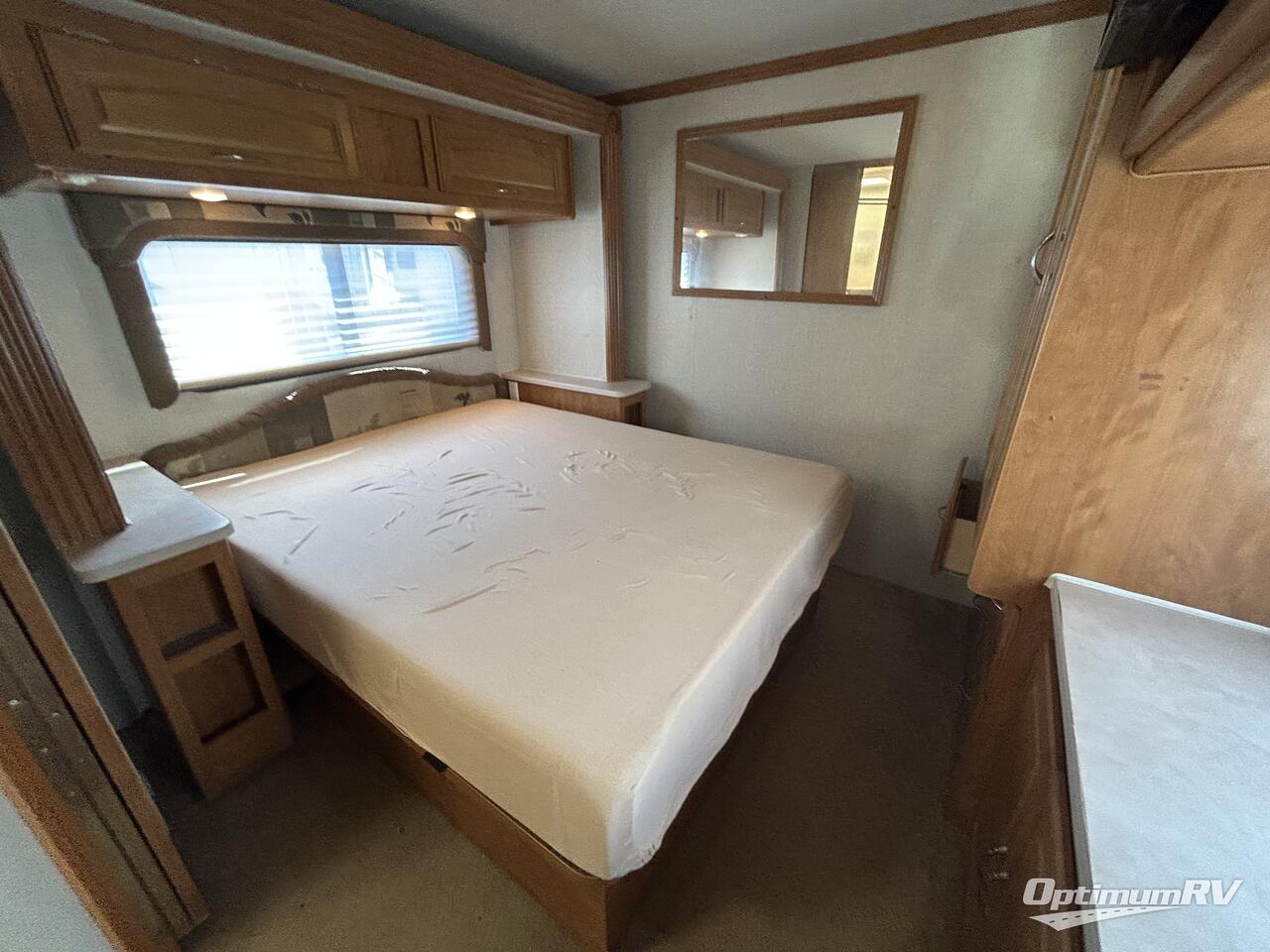 2008 Fleetwood Terra LX 31M Photo 14