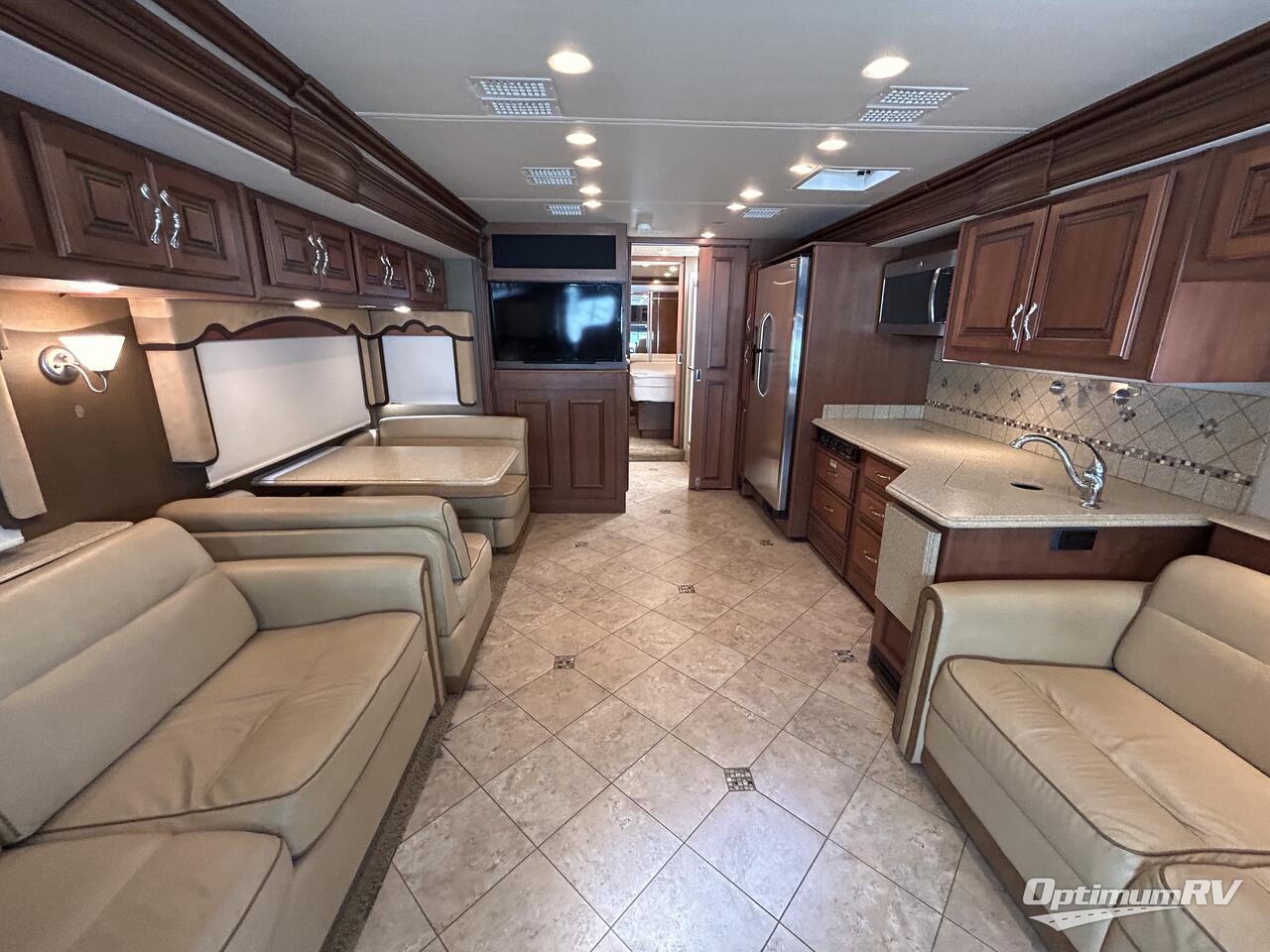 2012 Fleetwood Discovery 36J Photo 2