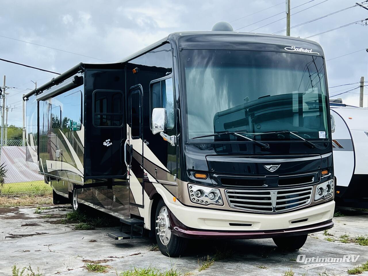 2019 Fleetwood Southwind 36P Photo 1