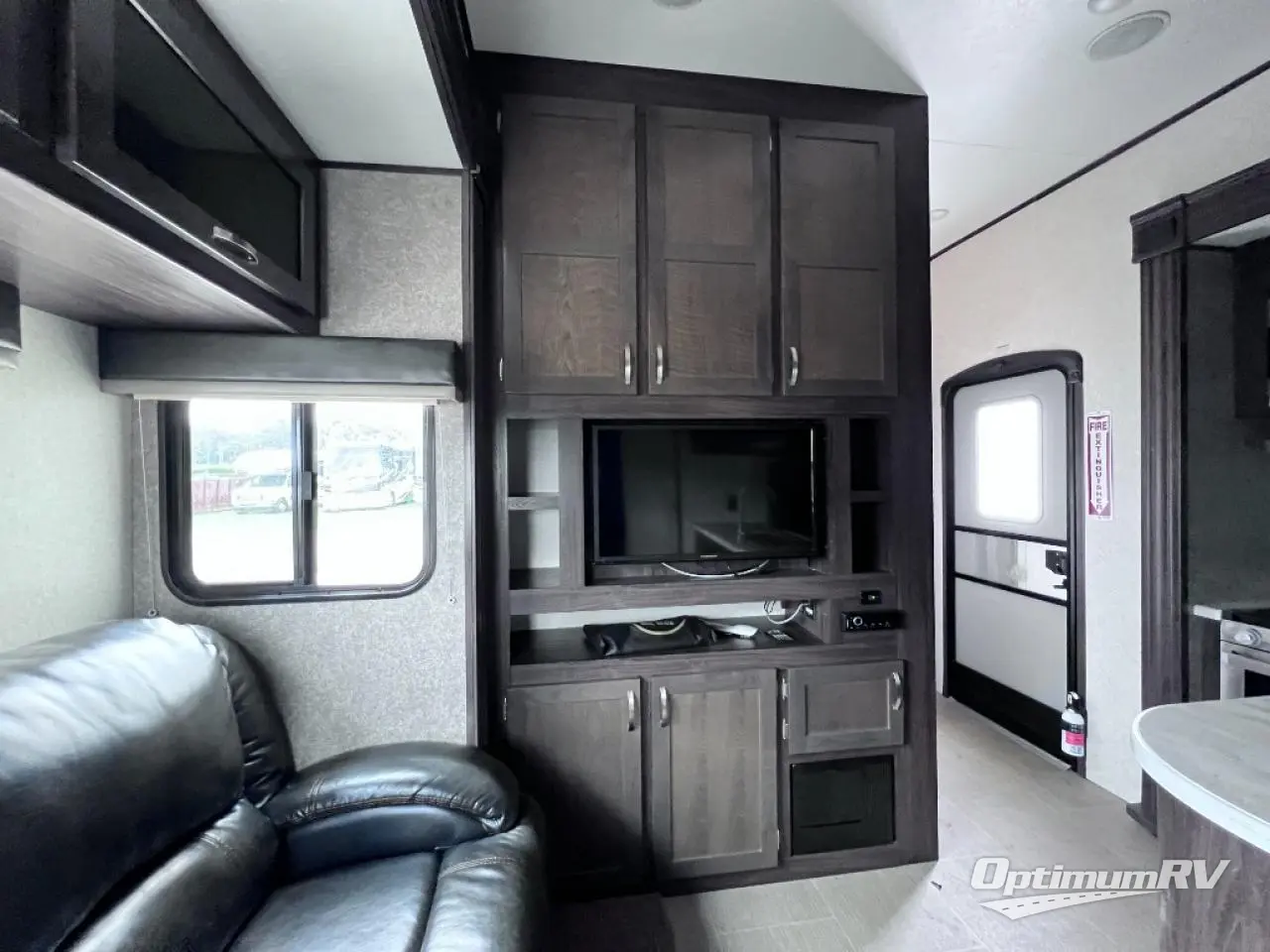 2019 Jayco Octane 32G Photo 5