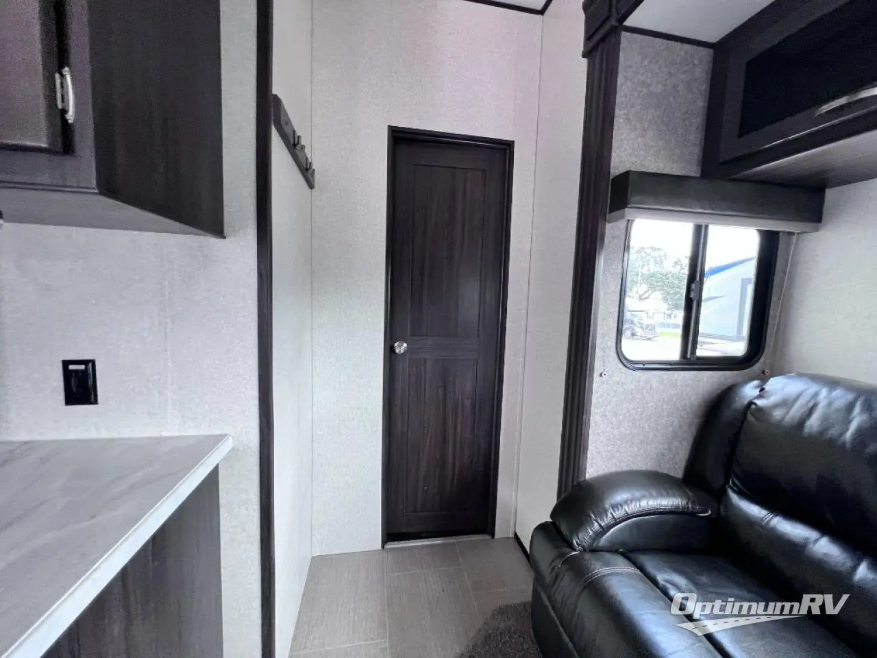 2019 Jayco Octane 32G Photo 12