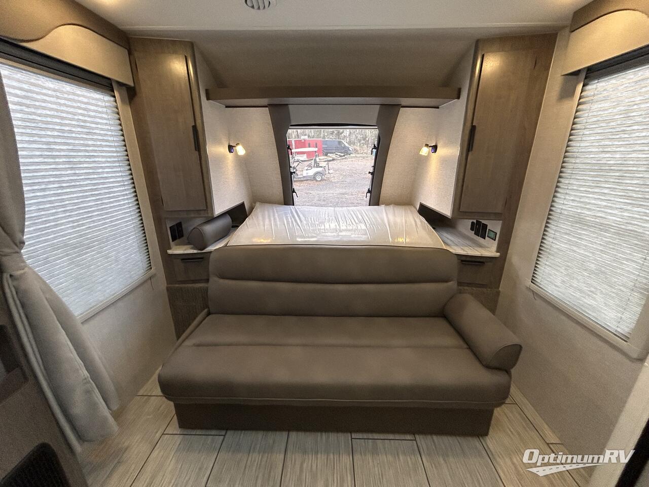 2025 Lance Lance Travel Trailers 2185 Photo 8