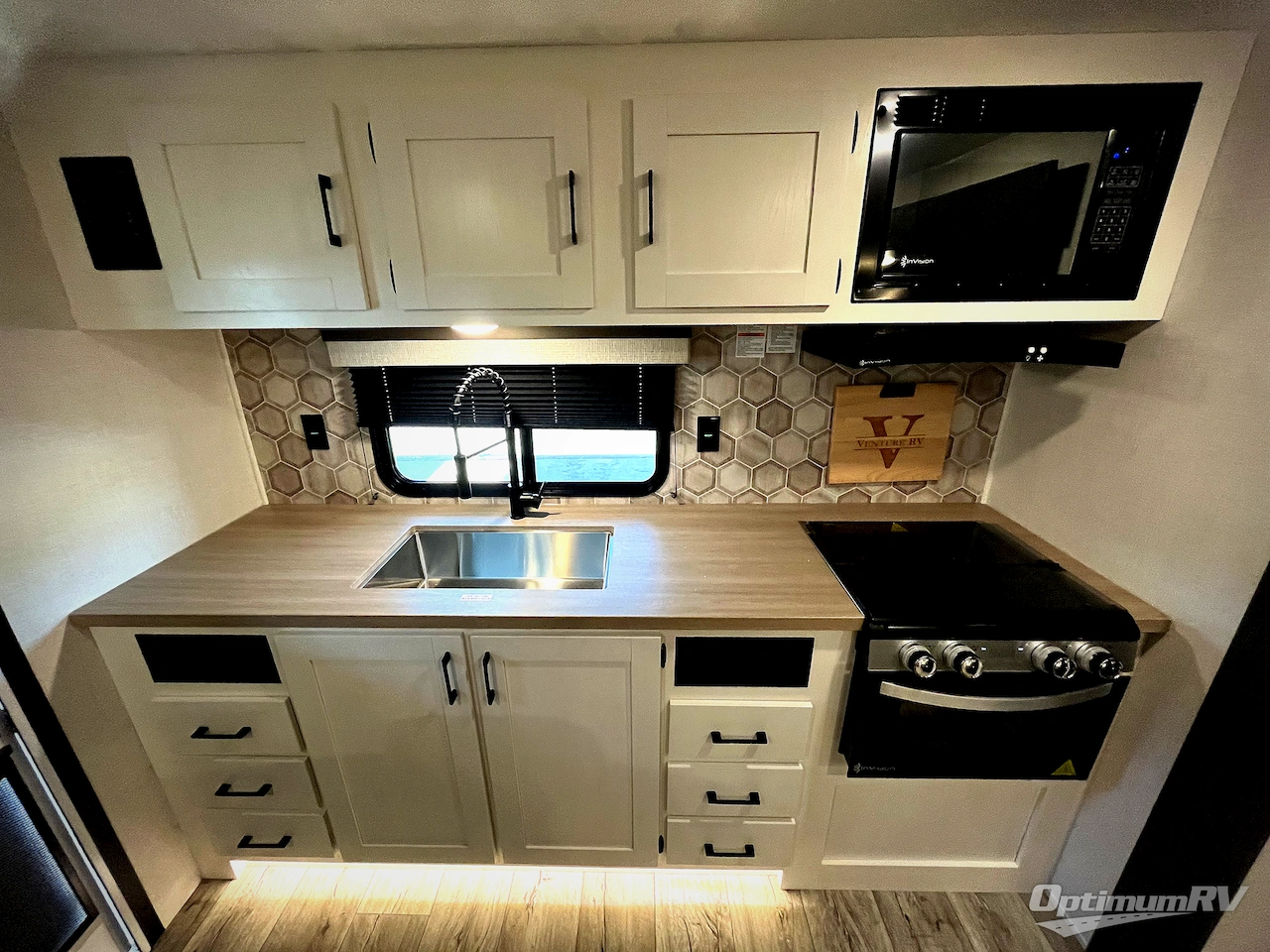2025 Venture Sienna SA231VRK Photo 7