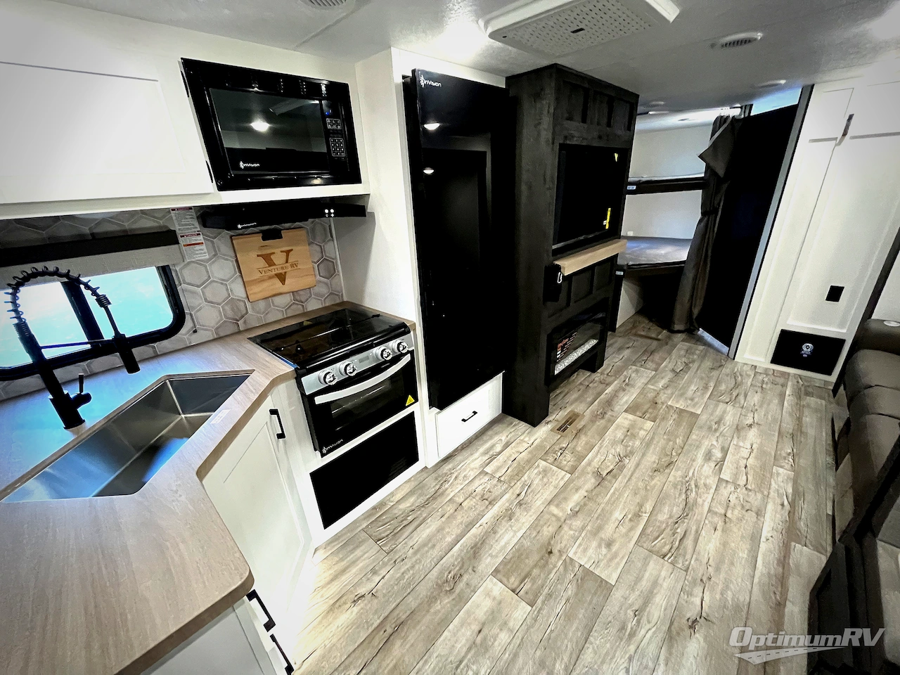 2025 Venture Sienna SA271VBH Photo 6