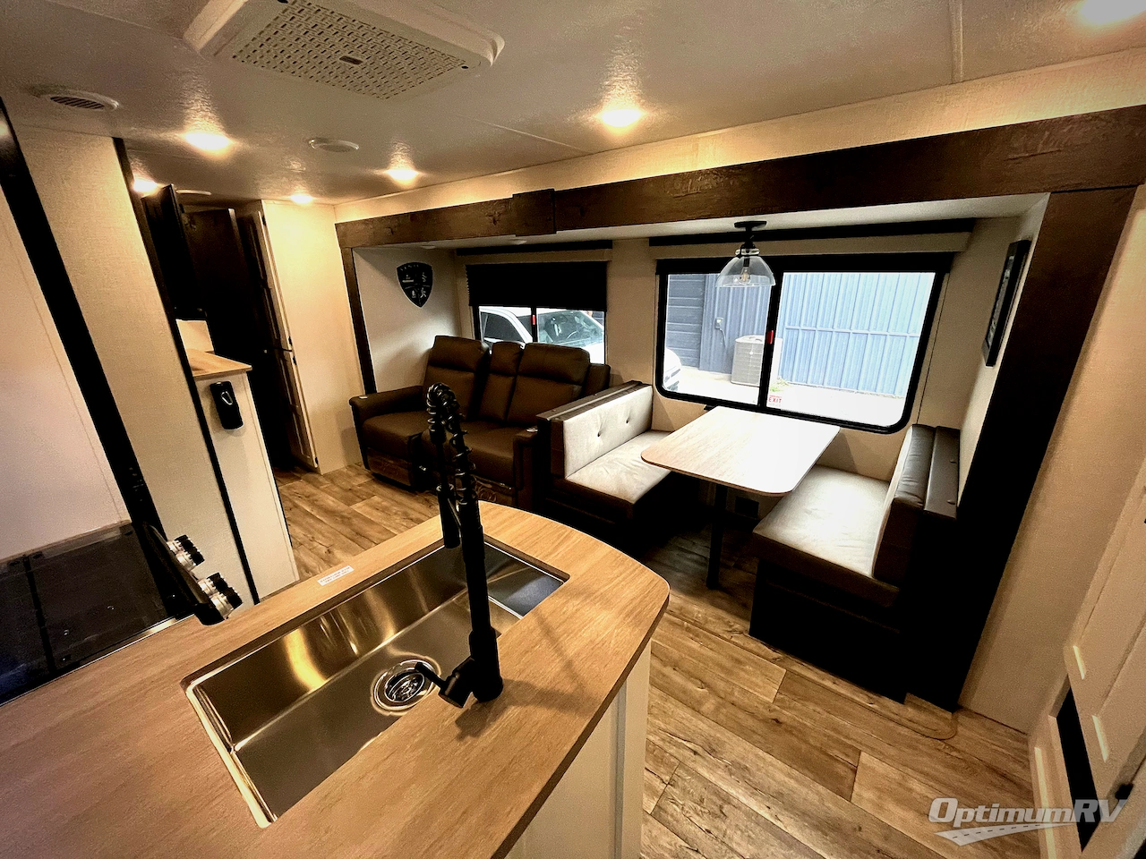 2025 Venture Sienna SA281VQB Photo 6