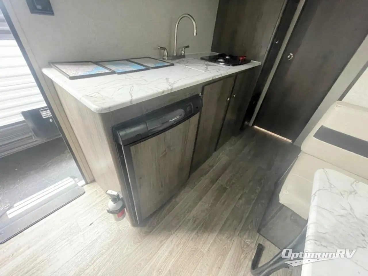 2021 Coachmen Clipper Ultra-Lite 17BH Photo 21