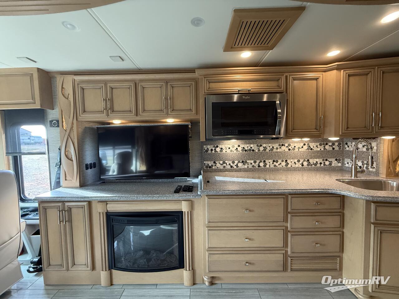 2017 Newmar Ventana 3709 Photo 8