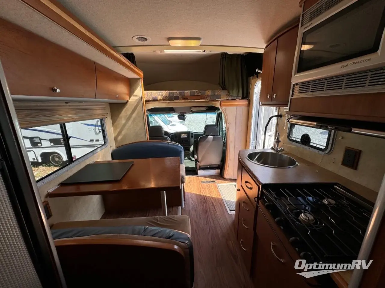 2008 Winnebago View 24J Photo 11