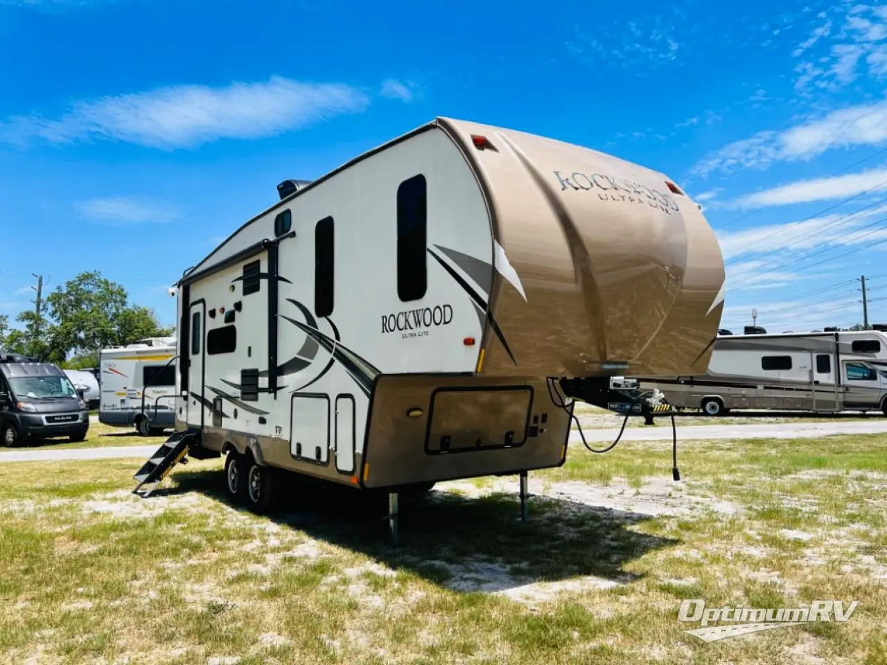 2018 Forest River Rockwood Ultra Lite 2440BS Photo 1