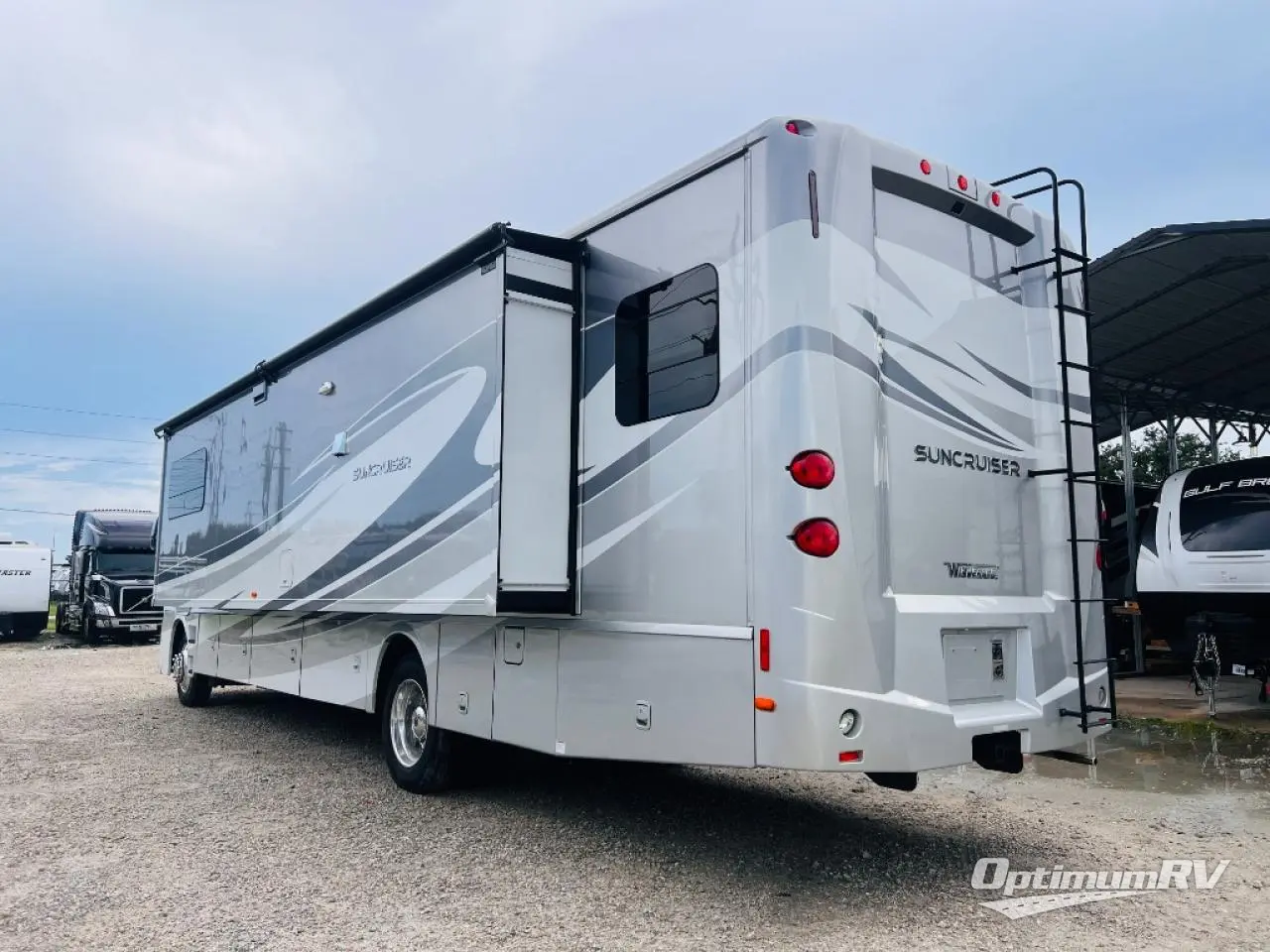 2015 Itasca Suncruiser 37F Photo 2