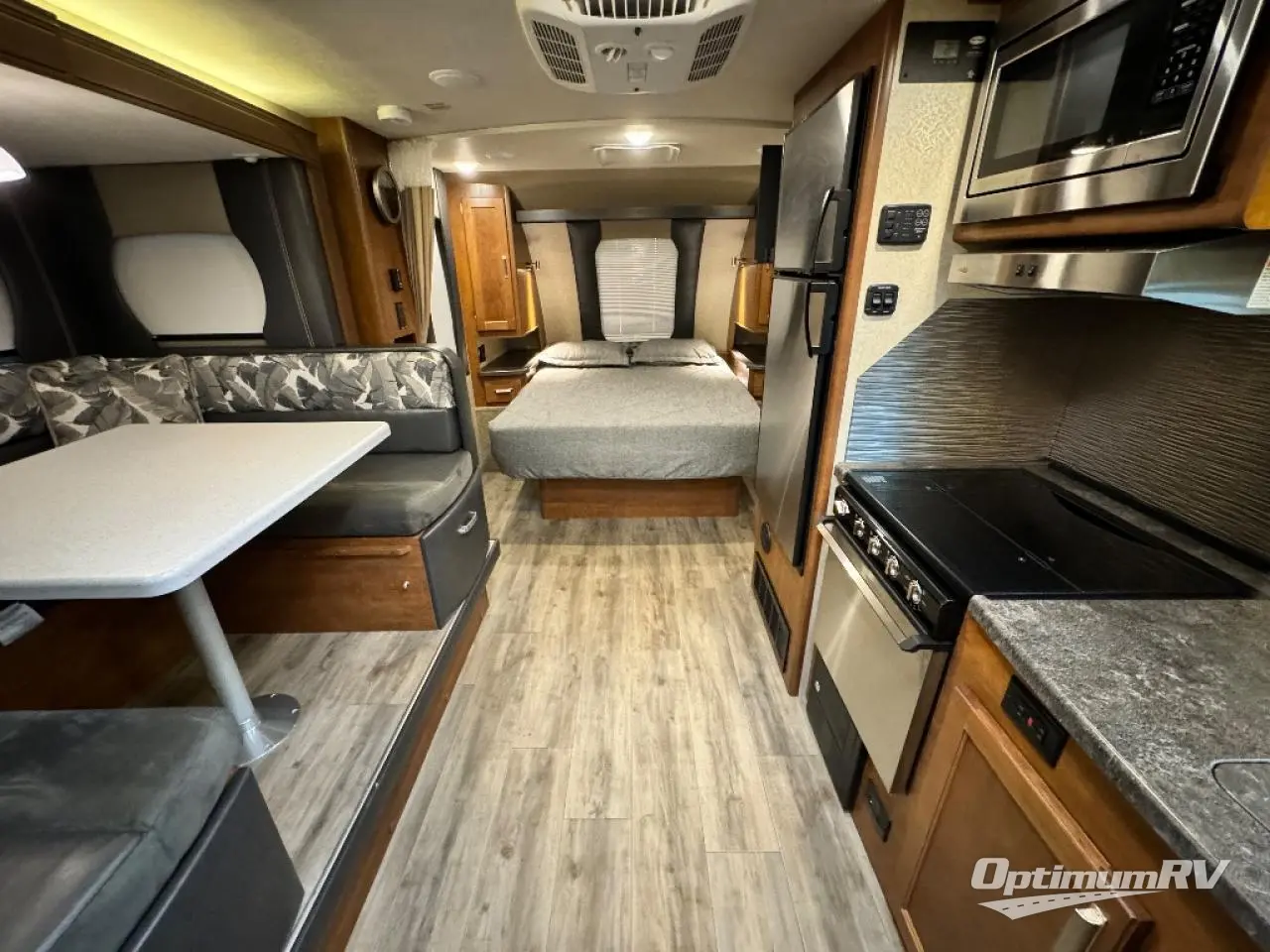 2019 Lance Lance Travel Trailers 1995 Photo 6