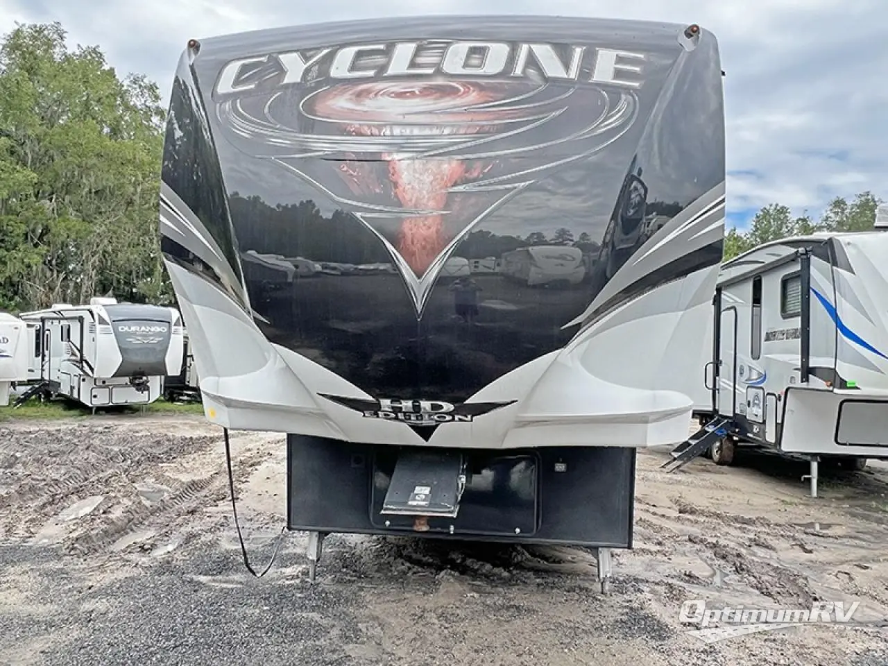 2018 Heartland Cyclone 4151 Photo 7