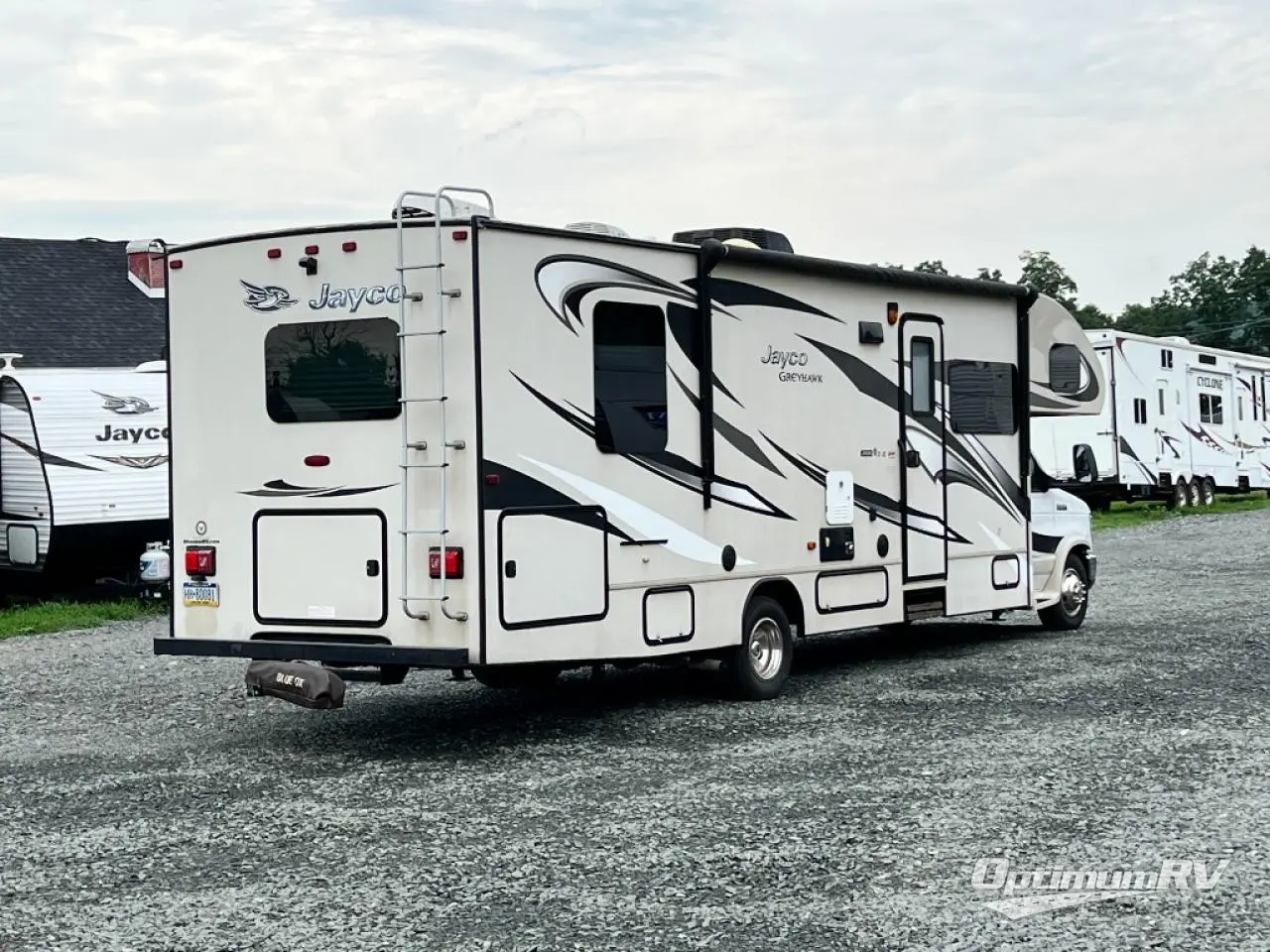 2015 Jayco Greyhawk 31DS Photo 2