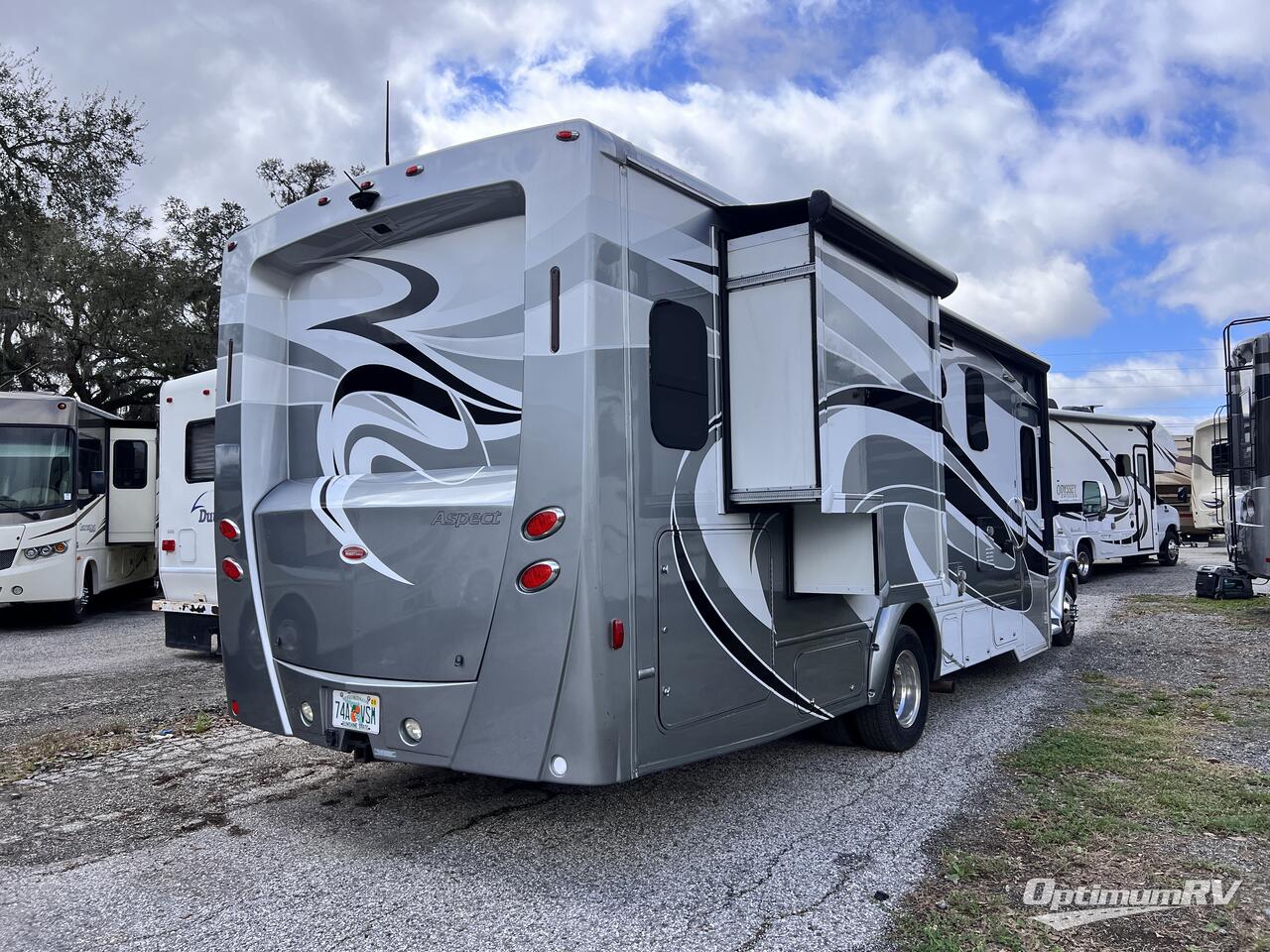 2014 Winnebago Aspect M-27K Photo 3