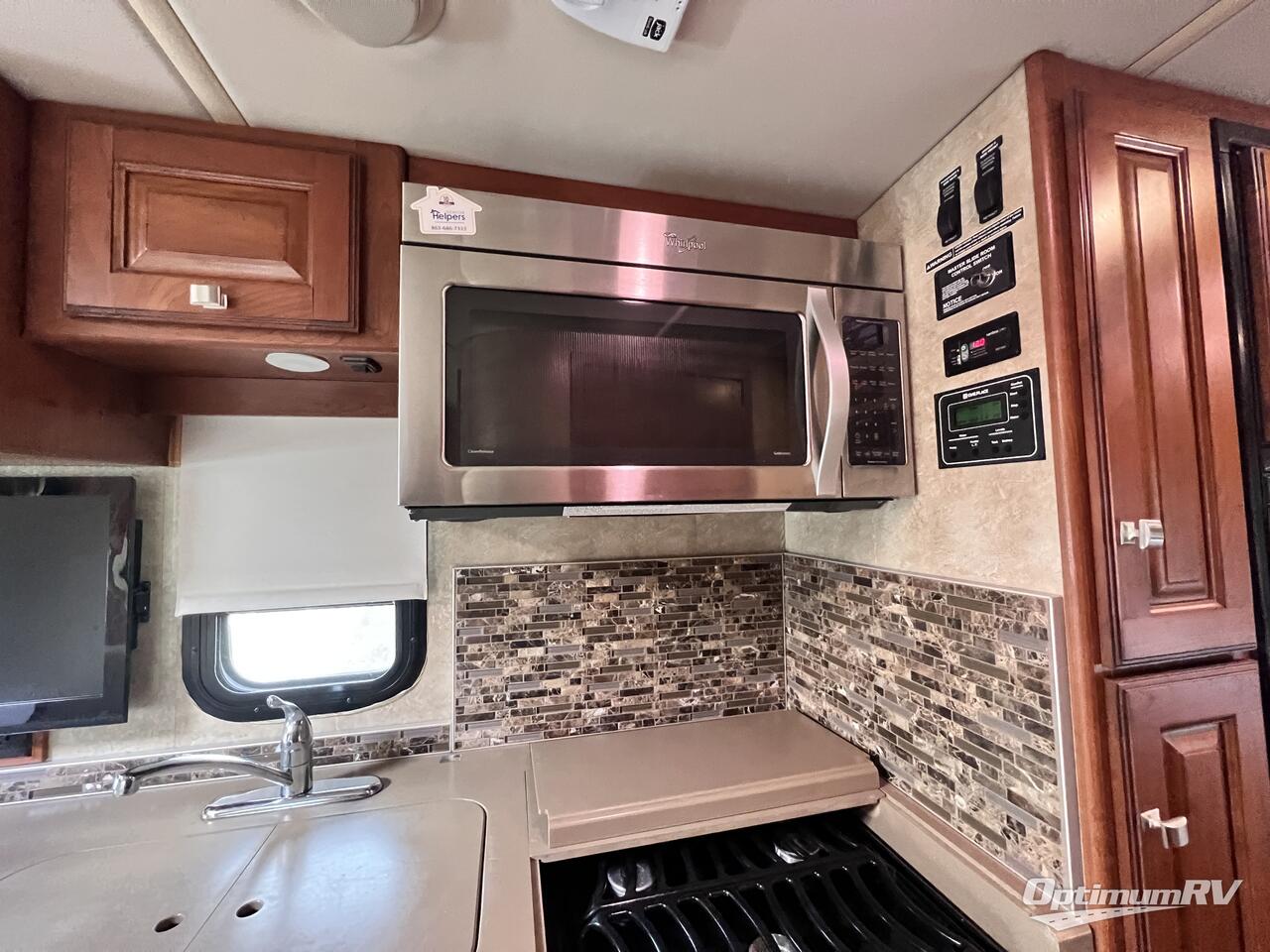 2014 Winnebago Aspect M-27K Photo 12