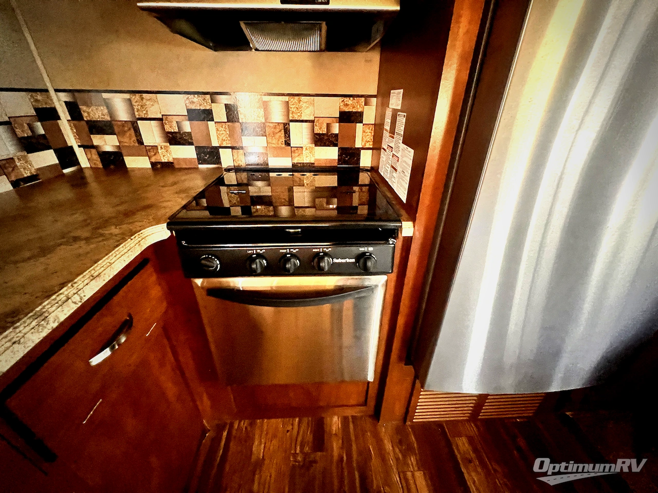 2016 Forest River Vibe 268RKS Photo 10