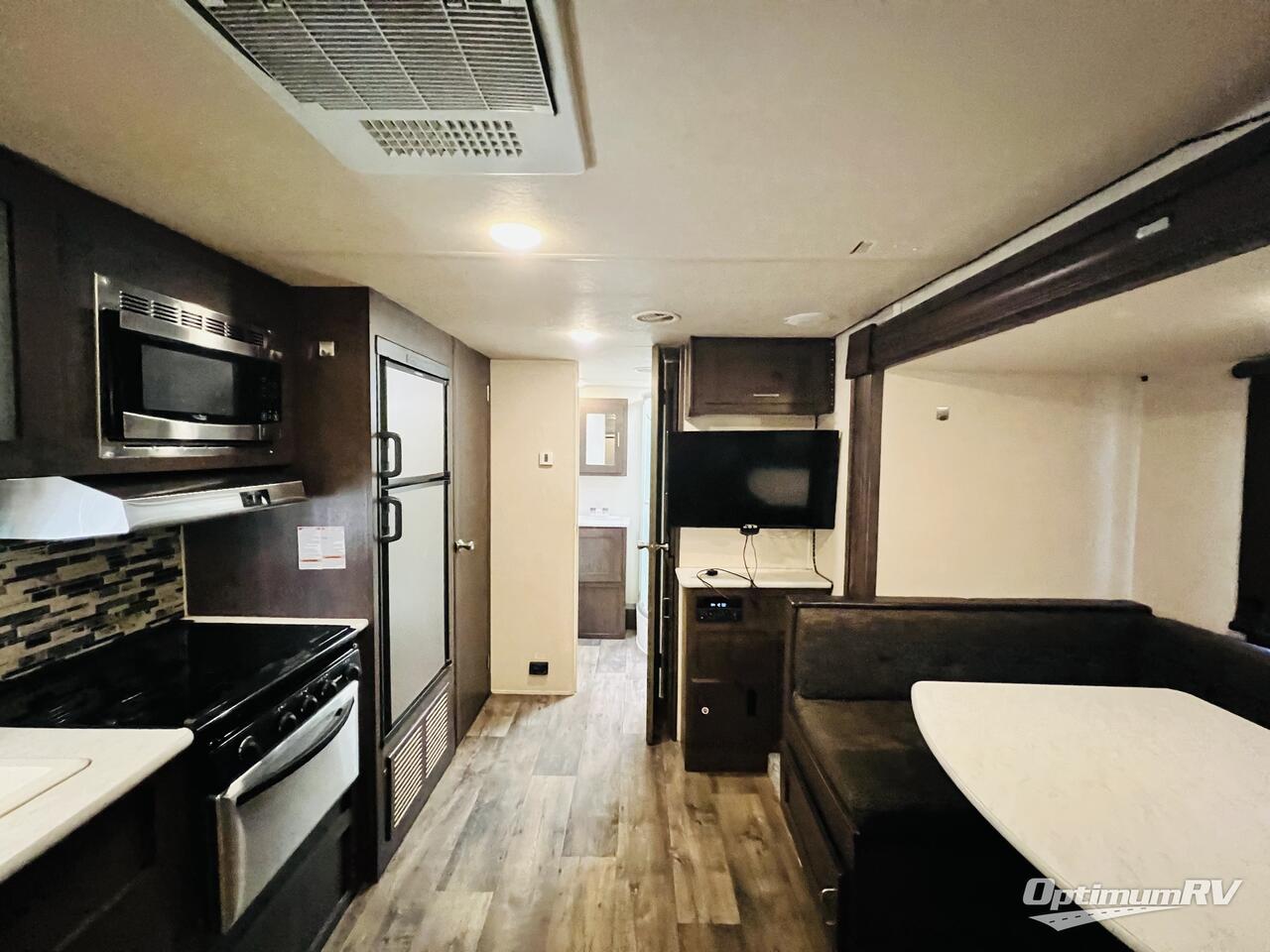 2018 Forest River Salem Cruise Lite 233RBXL Photo 3