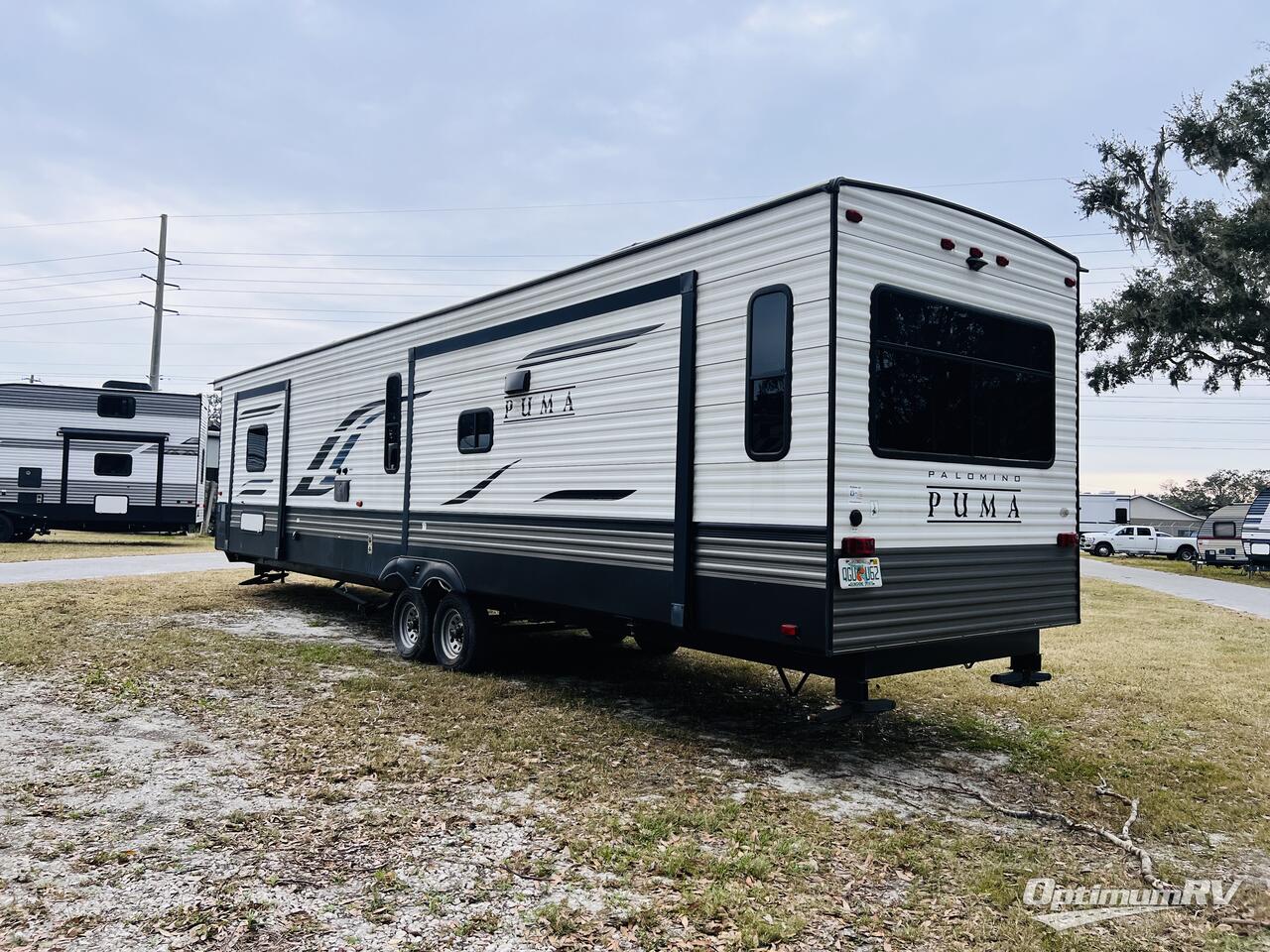 2021 Palomino Puma Destination 38RLQ Photo 3