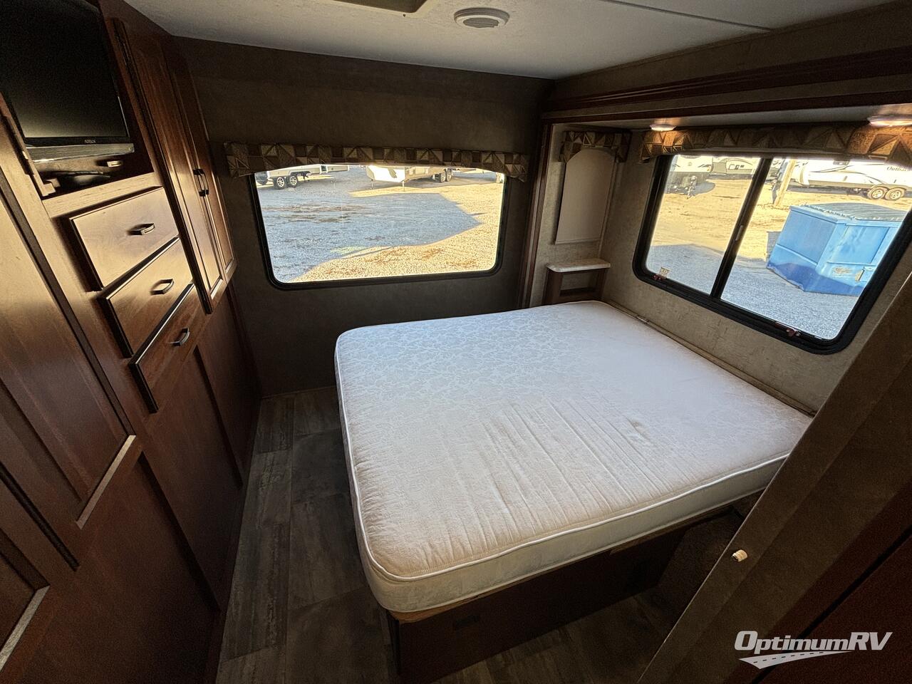 2016 Forest River Sunseeker 2860DS Ford Photo 8