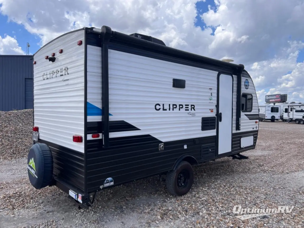 2021 Coachmen Clipper Cadet 17CBH Photo 2