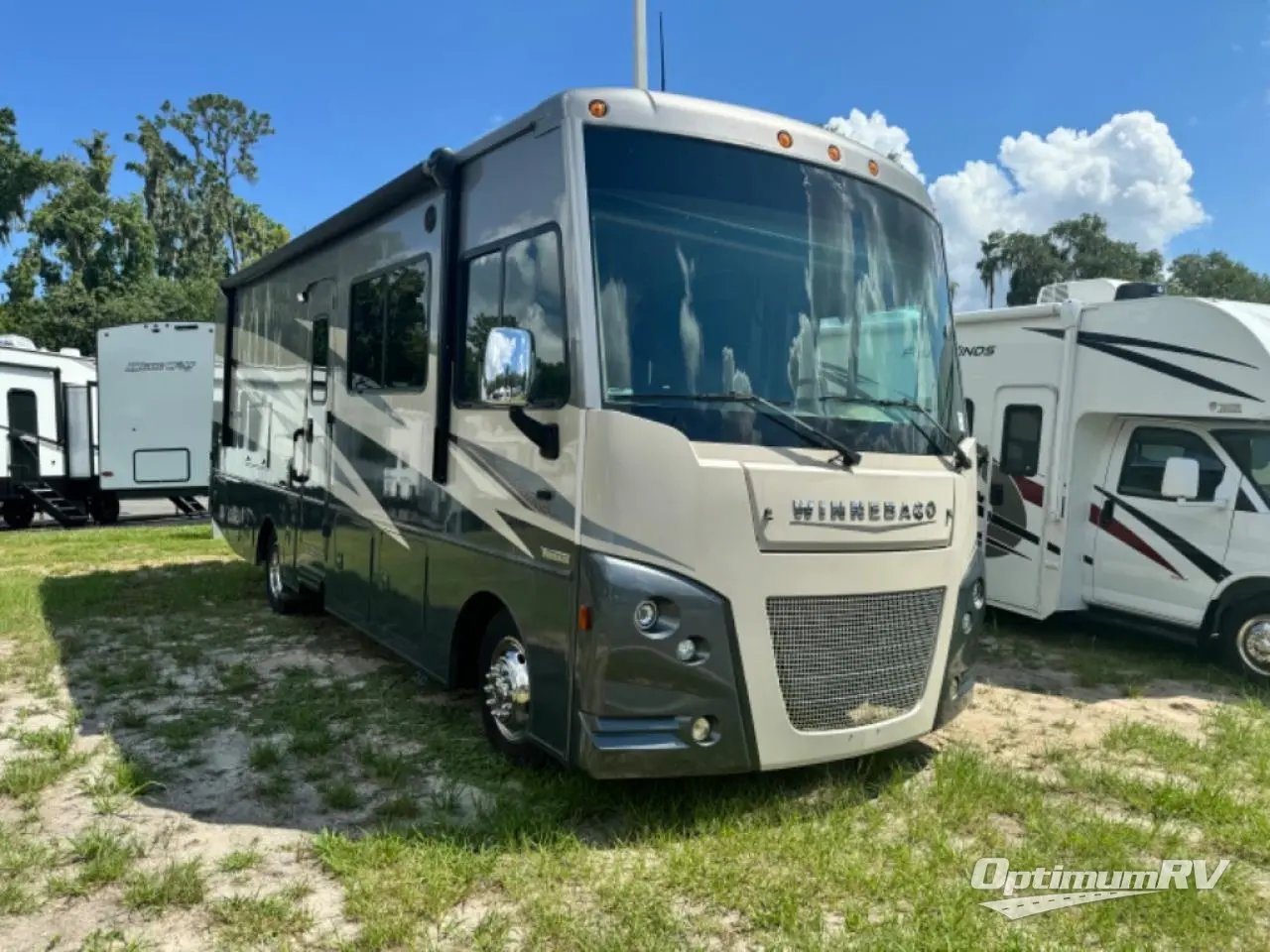 SOLD! - Used 2022 Winnebago Vista 27P Motor Home Class A at Optimum RV ...