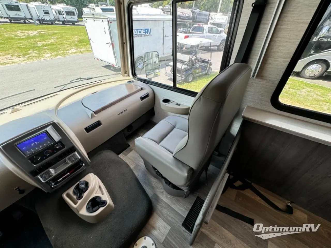 SOLD! - Used 2022 Winnebago Vista 27P Motor Home Class A at Optimum RV ...