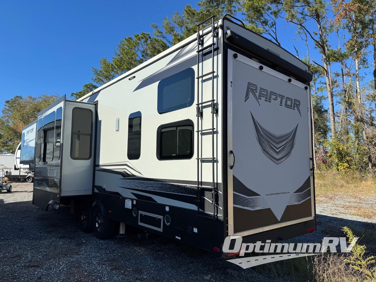 2017 Keystone Raptor 362TS Photo 3