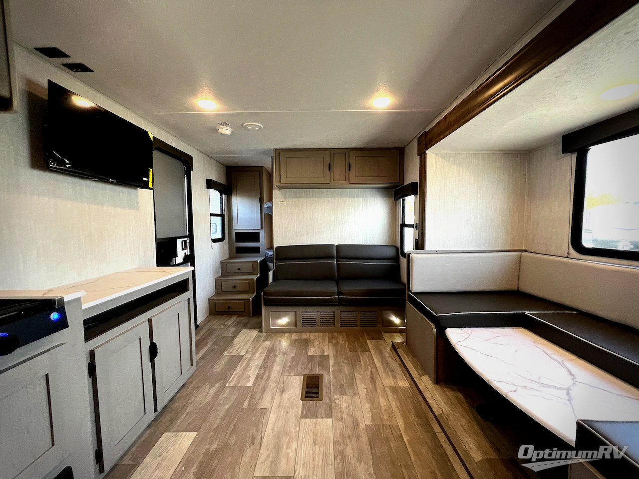 2025 Forest River Viking 6K Series 262BHS Photo 3