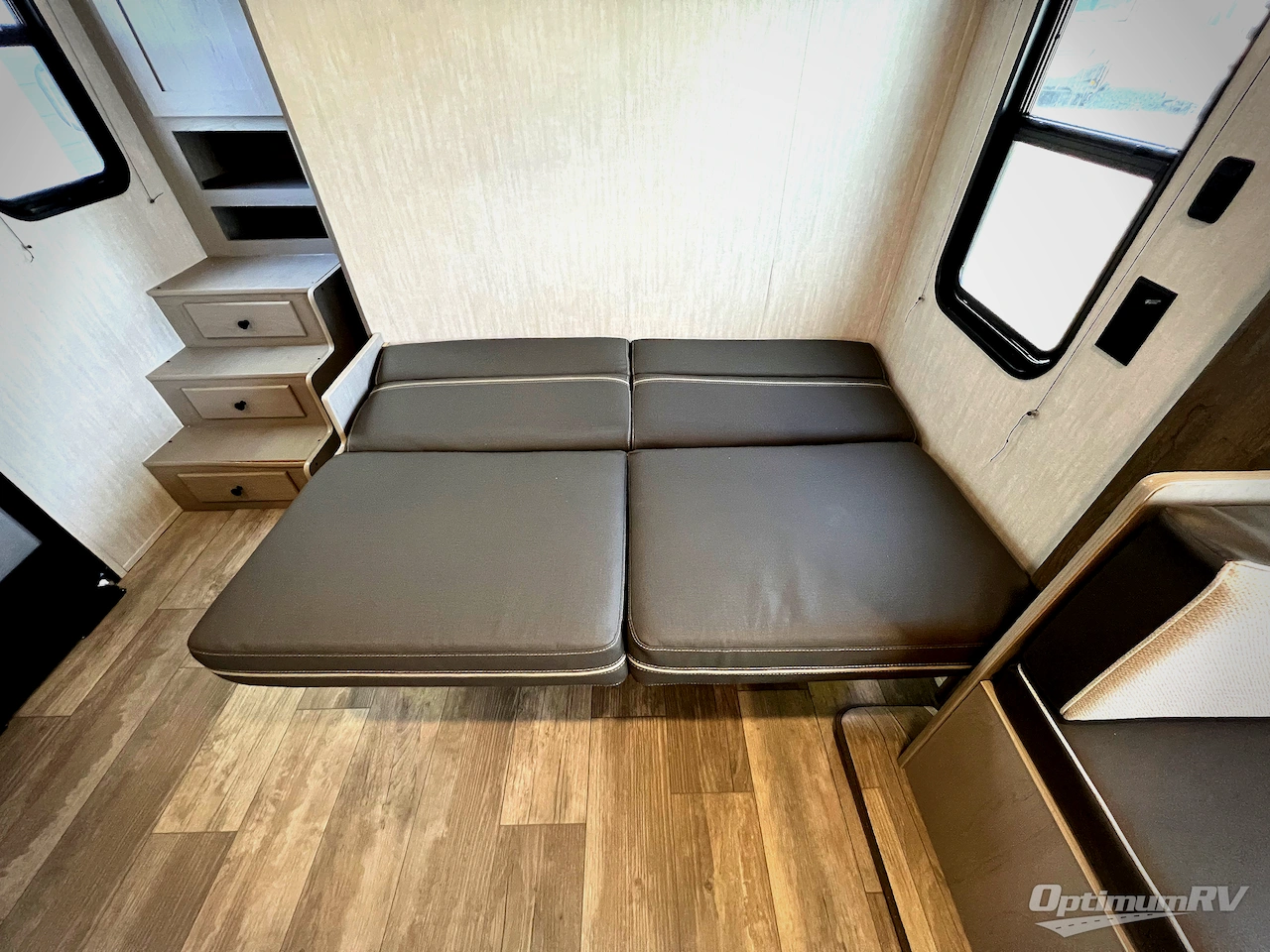 2025 Forest River Viking 6K Series 262BHS Photo 9