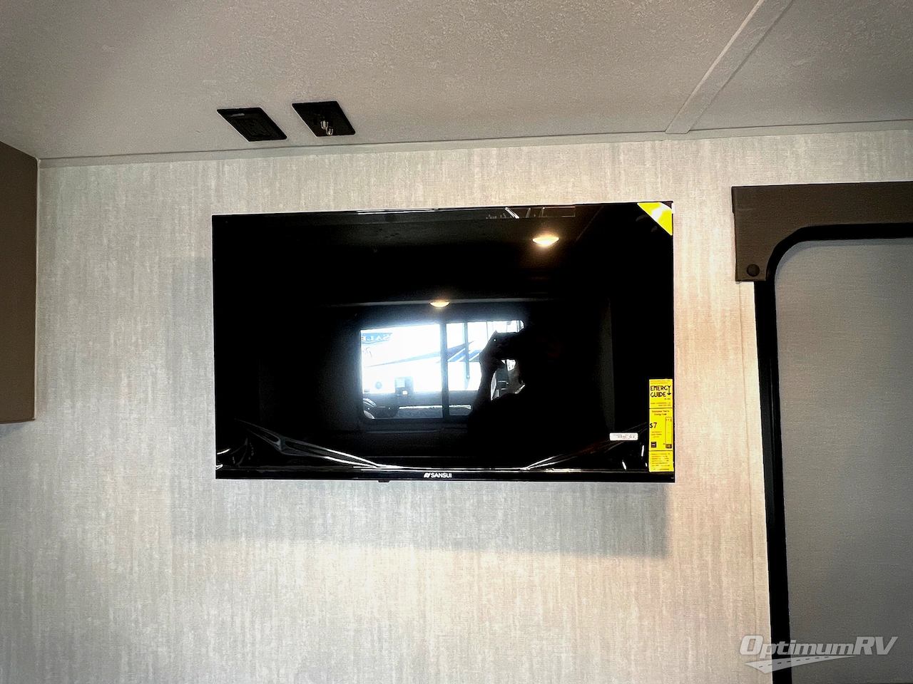 2025 Forest River Viking 6K Series 262BHS Photo 12