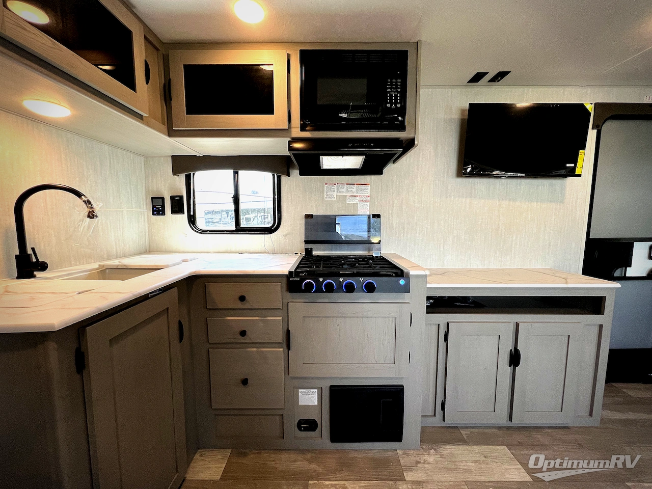 2025 Forest River Viking 6K Series 262BHS Photo 14