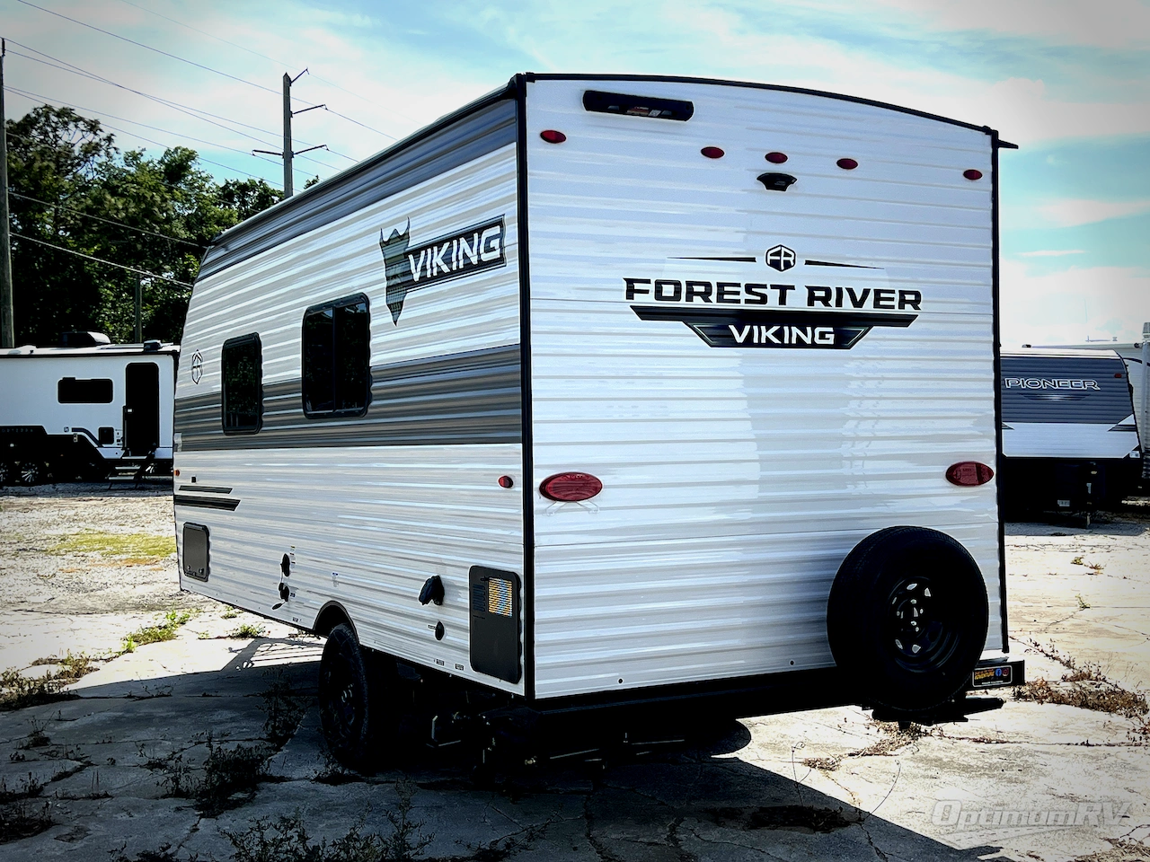 2025 Forest River Viking 3K Series 17SFQ Photo 2