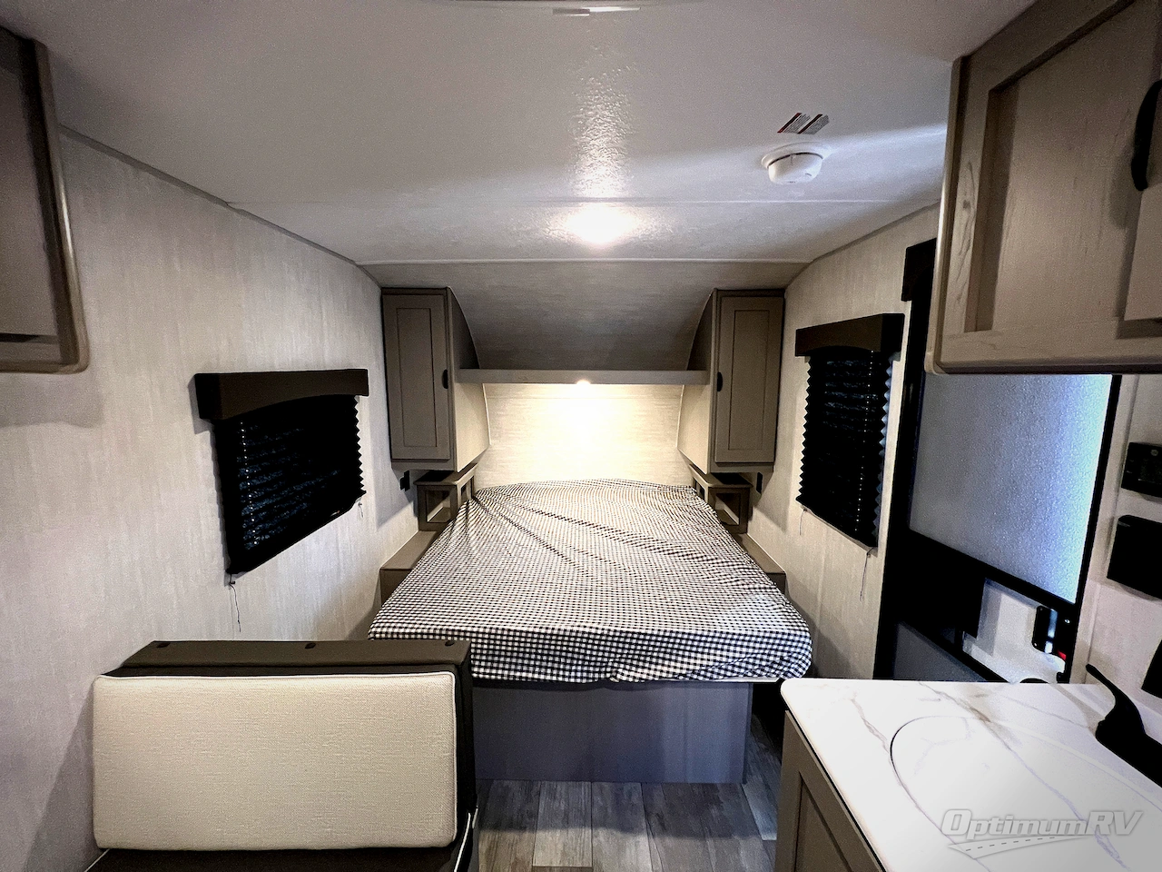 2025 Forest River Viking 3K Series 17SFQ Photo 3