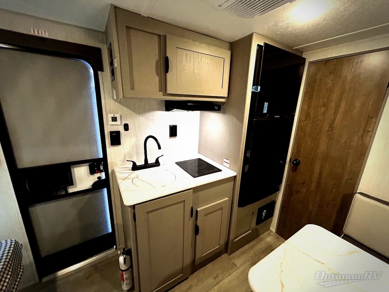 2025 Forest River Viking 3K Series 17SFQ Photo 5