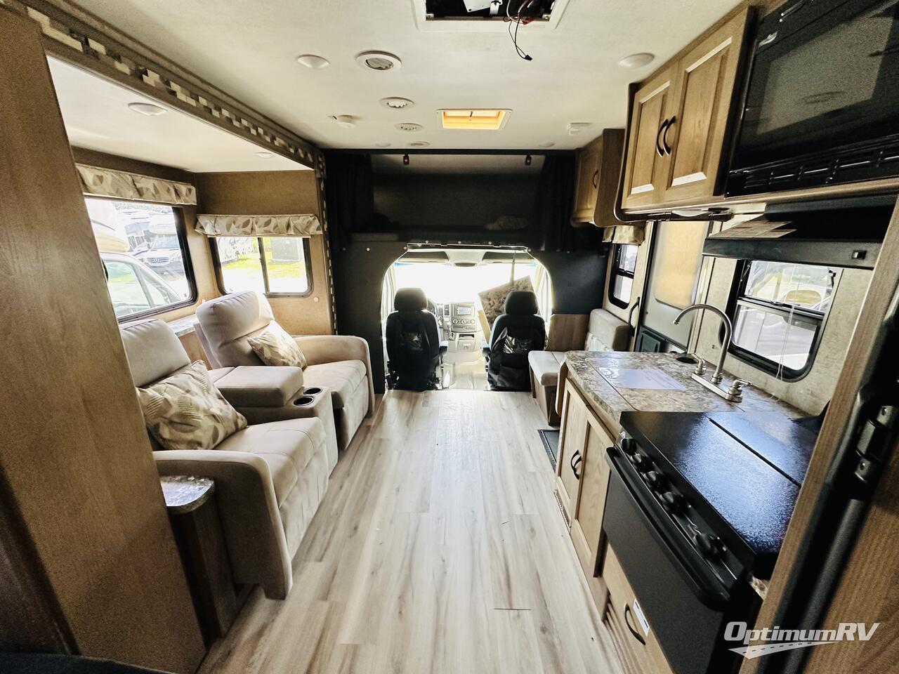 2016 Coachmen Prism 24M Photo 6